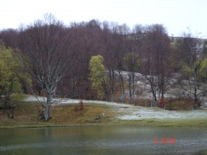 Il lago imbiancato